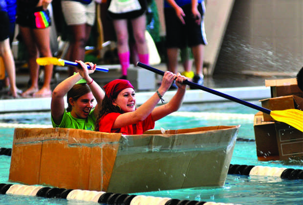 Physics classes participate in boat races