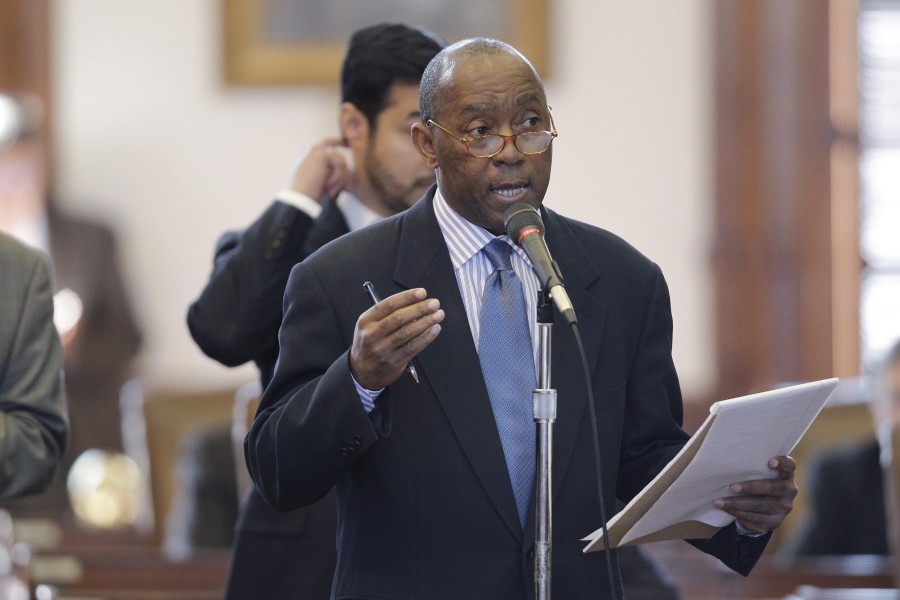 Rep. Turner Sylvester, left, D-Houston, asks questions about the proposed Texas budget,  Wednesday, Jan. 19, 2011 in Austin, Texas. The proposed state budget looks to make a staggering $5 billion cut to public schools to make up for a  $15 billion state revenue shortfall.  (AP Photo/Eric Gay)